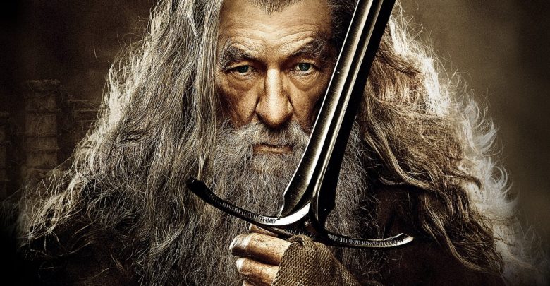 El señor de los anillos: Las 10 espadas más poderosas, clasificadas 1 El señor de los anillos Las 10 espadas más poderosas
