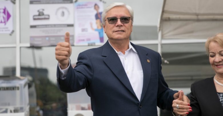 Ampliación de gubernatura en Baja California, “regresión política”: Figueroa 1 Ampliación de gubernatura en Baja California “regresión política” Figueroa