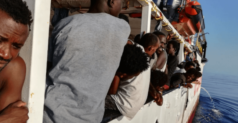 Drama en el Mediterráneo: Open Arms rescata a 39 inmigrantes más… y no tiene puerto de desembarco 1 Drama en el Mediterráneo: Open Arms rescata a 39 inmigrantes más… y no tiene puerto de desembarco