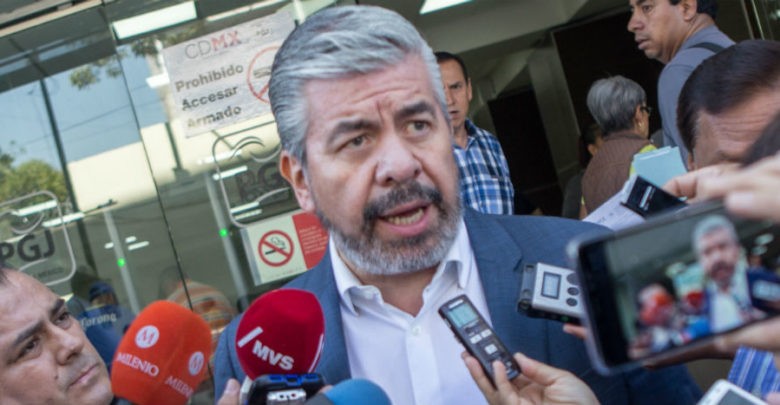 Ex presidente del PRD en la CDMX, Raúl Flores, renuncia al partido 1 Ex presidente del PRD en la CDMX Raúl Flores renuncia