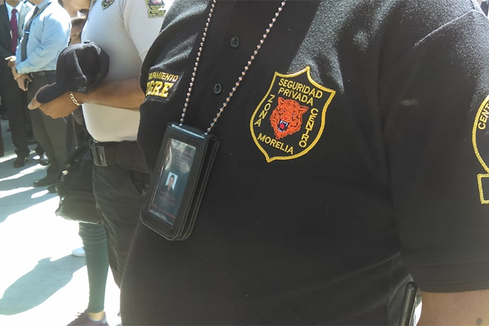 Así despidieron a policías que mataron en emboscada en Aguililla, Michoacán | Fotos y Video 3 1571177598 658 Asi despidieron a policias que mataron en emboscada en Aguililla
