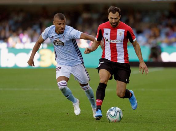 El 1x1 del Athletic ante el Celta 2 Balenziaga fue titular por la lesión de Yuri