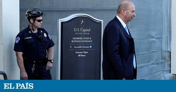 Un testigo clave cambia su testimonio y dice que se condicionó la ayuda a Ucrania con investigar a Biden 1 1573012732 Un testigo clave cambia su testimonio y dice que se