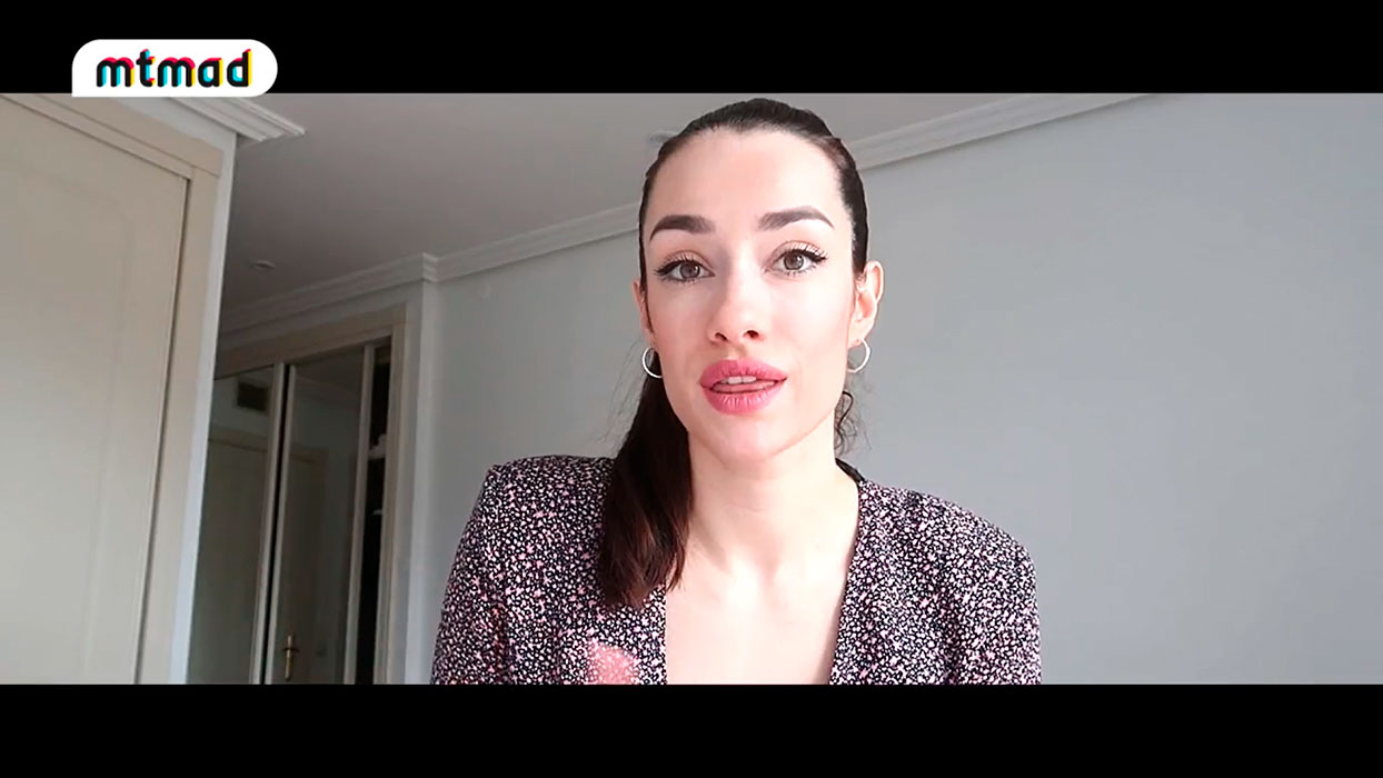 Adara Molinero se quita las penas a golpe de bisturí 2 Adara Molinero