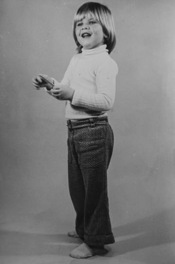 Martín Kohan: “Me interesa el olvido colectivo” 3 Fotografía de infancia de Martín Kohan, extraída de un álbum familiar.