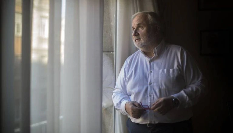 “Lo que hacen las universidades no se puede llamar educación ‘online’” 2 Josep A. Planell, rector de la Universitat Oberta de Catalunya (UOC).