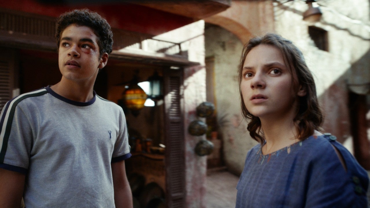 His Dark Materials Season 2 - Amir Wilson, Dafne Keen His Dark Materials Season 2 - Amir Wilson, Dafne Keen