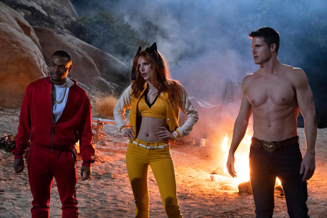 LA NIÑERA: REINA ASESINA robbie amell bella thorne emitió la niñera 2 netflix