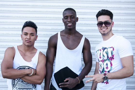 Dj Flaca: “Parece que las mujeres no podemos enfadarnos, que no es nuestro lugar. Yo me estoy cagando todo el día en todo” 2 Yoder (17), Mamadu (20) y Javier (20), tres jóvenes de Ecuador, Malí y Madrid, en el concierto Daddy Yankee el pasado junlio en el Vicente Calderón.