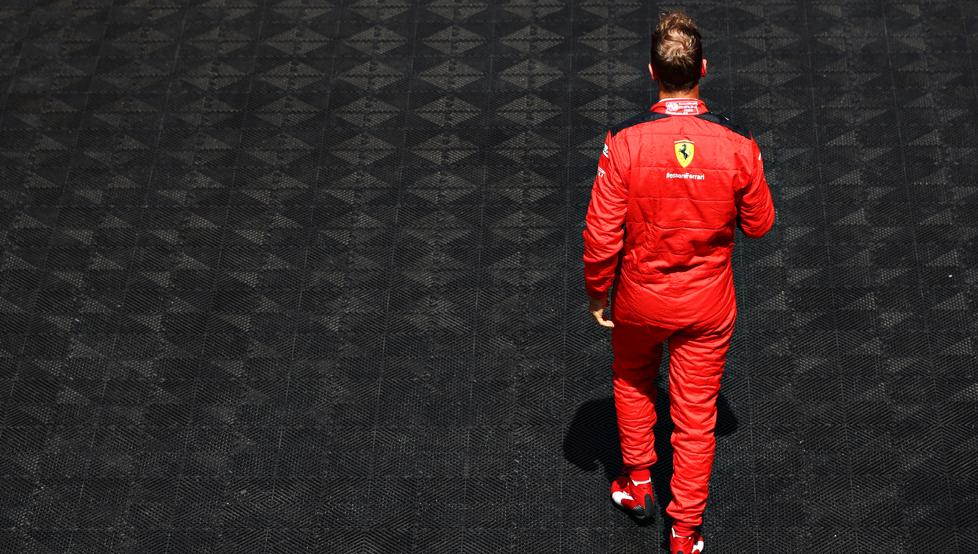 Vettel vuelve a criticar a Ferrari 1 Vettel vuelve a criticar a Ferrari