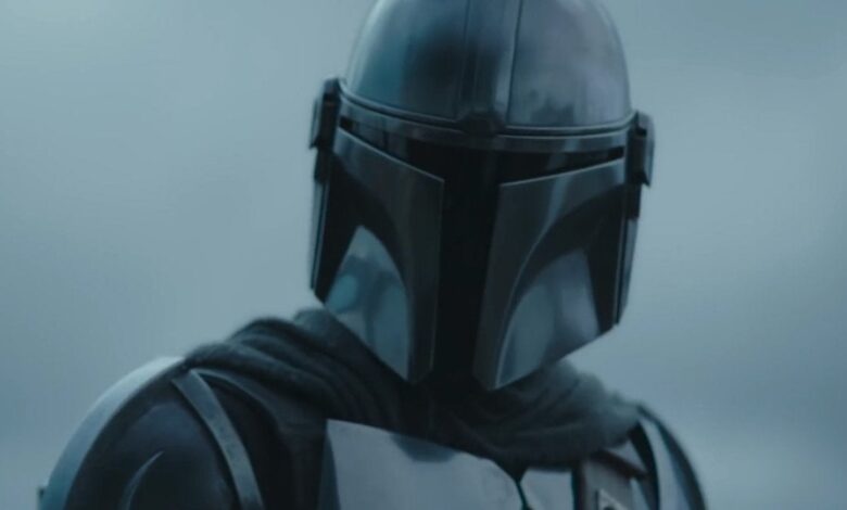 El tráiler mandaloriano tiene a los fanáticos pensando que vieron a Boba Fett 1 El trailer mandaloriano tiene a los fanaticos pensando que vieron