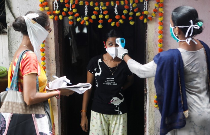 India bate su récord de casos de coronavirus diarios con casi 97 mil 900 registrados 2 India bate su record de casos de coronavirus diarios con
