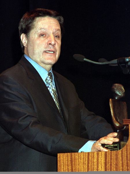 Charo López: “Con esta nariz y este perfil, no me dejaron hacer comedia” 2 Jesús García de Dueñas, en un homenaje en 2002 en el Festival Ibérico de Cine, en Badajoz.