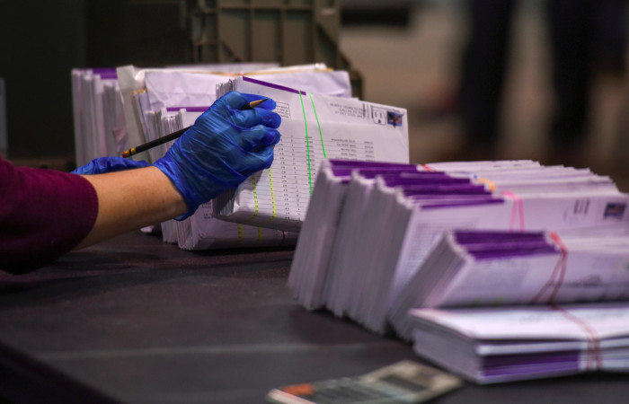 EU: Supresión de votantes y ‘fraude electoral’ en el contexto de una gran tensión social 4 1604350480 605 EU Supresion de votantes y ‘fraude electoral en el