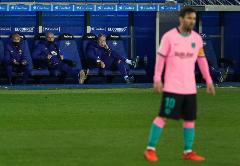 El Barça fue Ter Stegen 2 Koeman y Messi, durante el último duelo ante el Alavés.