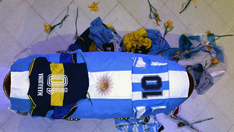 Indignación por la difusión de unas fotos del cadáver de Maradona 1 Indignacion por la difusion de unas fotos del cadaver de