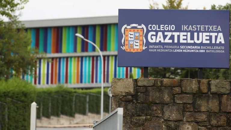 Juan Pablo II y Benedicto XVI ignoraron los abusos del cardenal McCarrick, según un informe del Vaticano 2 Fachada del colegio Gaztelueta del Opus Dei en Bizkaia
