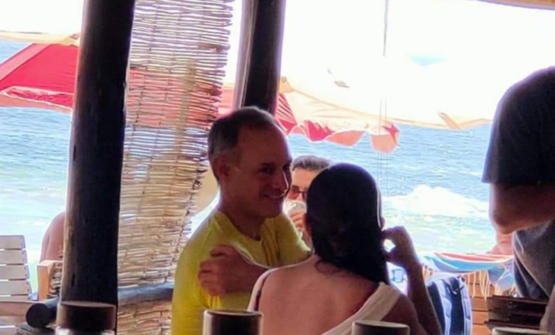 Captan a López-Gatell de vacaciones en playas de Oaxaca en plena pandemia 1 Captan a Lopez Gatell de vacaciones en playas de Oaxaca en