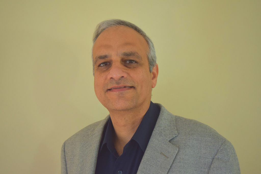 La startup de infraestructura en la nube CloudNatix obtiene una ronda inicial de $ 4.5 millones liderada por DNX Ventures 2 Fundador y director ejecutivo de CloudNatix, Rohit Seth