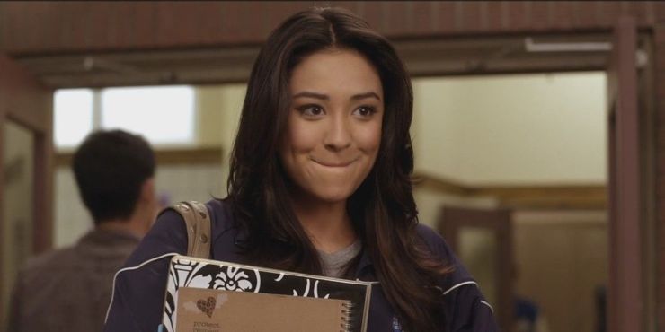 Pretty Little Liars: por qué Emily es en realidad el personaje principal del programa 5 1614962545 378 Pretty Little Liars por que Emily es en realidad el.5