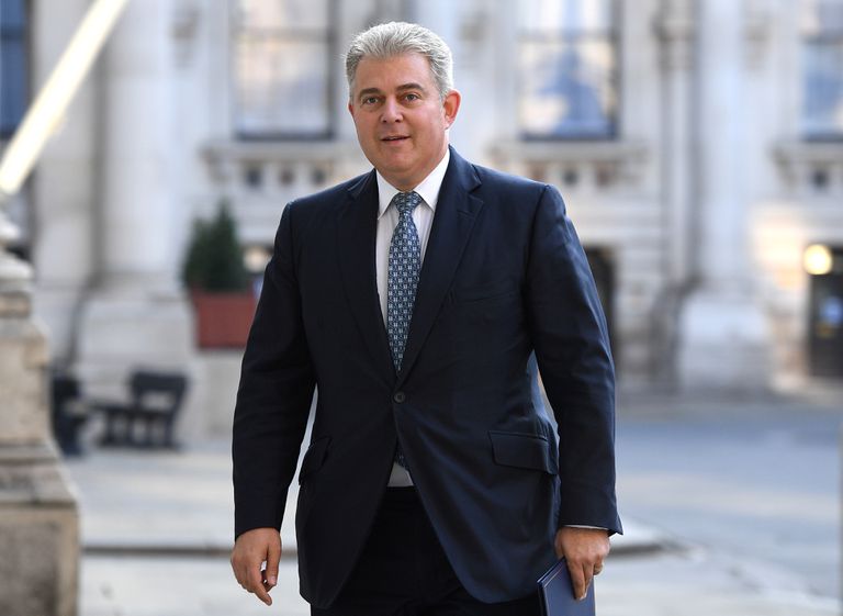 El Reino Unido desafía a la UE y altera unilateralmente el Protocolo de Irlanda 2 El ministro para Irlanda del Norte, Brandon Lewis, en una imagen de archivo en Londres