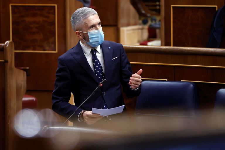 Los casos de violencia contra la mujer crecen un 10% en cinco años 2 El ministro del Interior, Fernando Grande-Marlaska, en el Congreso de los Diputados el pasado 24 de febrero.