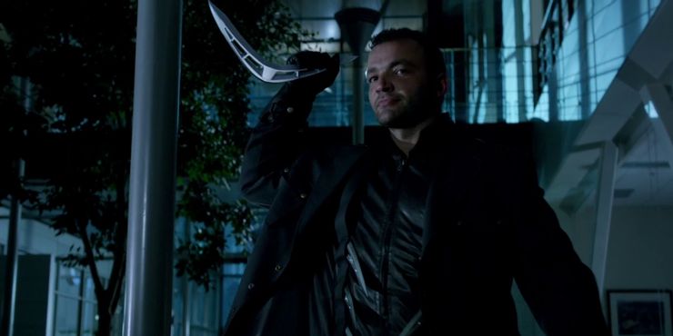 Arrow: Las 9 mayores traiciones de la serie, clasificadas 3 1620168169 262 Arrow Las 9 mayores traiciones de la serie clasificadas.5