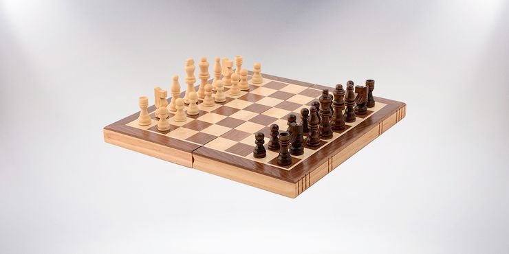 Los 10 juegos de mesa más extraños (que en realidad son un montón de diversión para jugar) 5 1621146051 754 Los 10 juegos de mesa mas extranos que en realidad.5