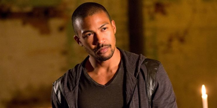 Los originales: los 10 personajes más inteligentes | 9 1621771201 105 Vampiros de TV clasificados de menos a mas poderosos.5