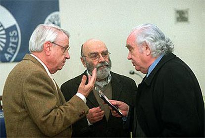 Muere el compositor y director de orquesta Cristóbal Halffter a los 91 años 3 De izquierda a derecha, Cristóbal Halffter, Luis de Pablo y Antón García Abril, en 2003.