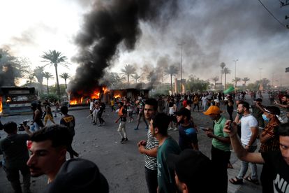 Al menos un muerto en Bagdad durante una protesta contra los asesinatos de activistas prodemocracia 1 Al menos un muerto en Bagdad durante una protesta contra