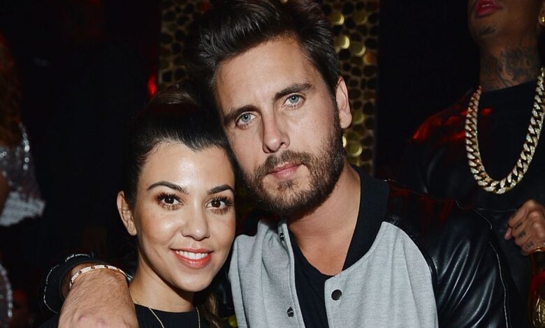 KUWTK: Kourtney asiste a la fiesta de cumpleaños de Scott a pesar de su incomodidad 1 KUWTK: Kourtney asiste a la fiesta de cumpleaños de Scott a pesar de su incomodidad