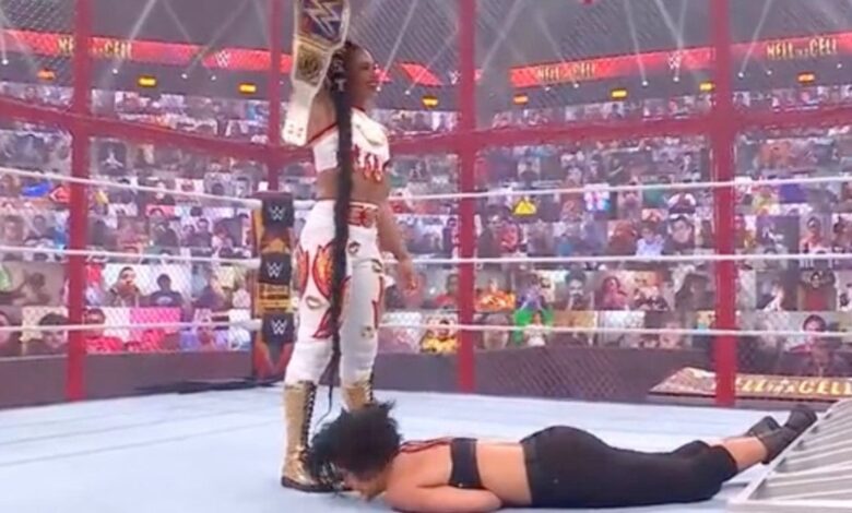 Bianca Belair vence a Bayley en Brutal Match en Hell in a Cell 1 Bianca Belair vence a Bayley en Brutal Match en Hell