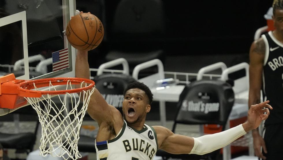 Los Bucks golpean de nuevo y empatan la serie ante unos Nets impotentes 1 Los Bucks golpean de nuevo y empatan la serie ante