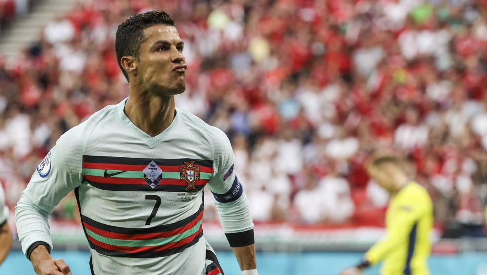 Un doblete de récord de CR7 hunde a Hungría 1 Un doblete de record de CR7 hunde a Hungria