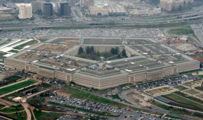 El Pentágono cancela con Microsoft un contrato por 10.000 millones de dólares para almacenar datos en la nube 2 Fotografía de archivo de una vista aérea del Pentágono.