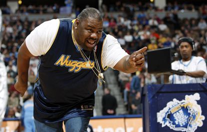 Muere Biz Markie, pionero del hip hop neoyorquino 2 Biz Markie, en 2009, actúa en el intermedio de un partido de baloncesto de los Denver Nuggets.