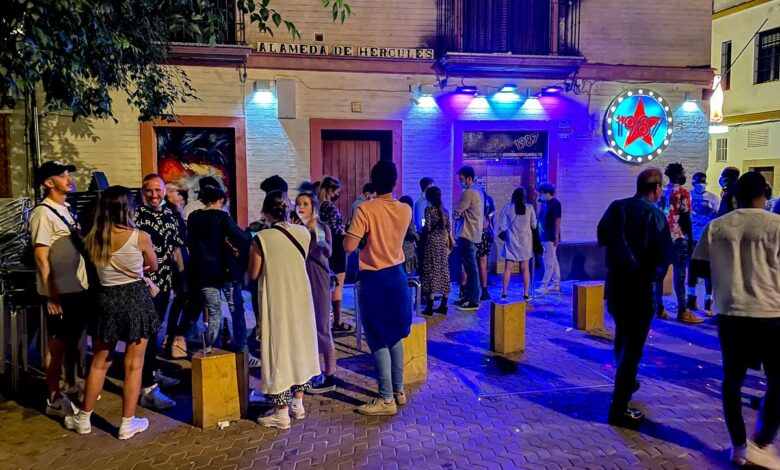 Andalucía exigirá el pasaporte covid, PCR o test de antígenos para entrar en las discotecas 1 1627948627 Andalucia exigira el pasaporte covid PCR o test de antigenos
