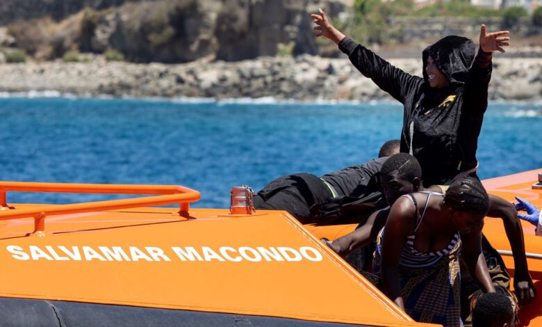 Dos pateras con 43 inmigrantes arriban durante la noche a Gran Canaria 1 1628617462 Dos pateras con 43 inmigrantes arriban durante la noche a