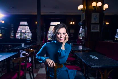 “Ese terror no puede servir solo para vender programas de televisión y crear morbo. Ayudémoslas” 5 La actriz Aitana Sánchez Gijón, en el Café Gijón, Madrid, en marzo.