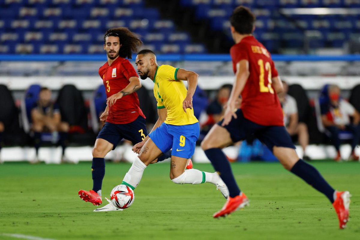 El Atlético ficha al brasileño Matheus Cunha un delantero híbrido La