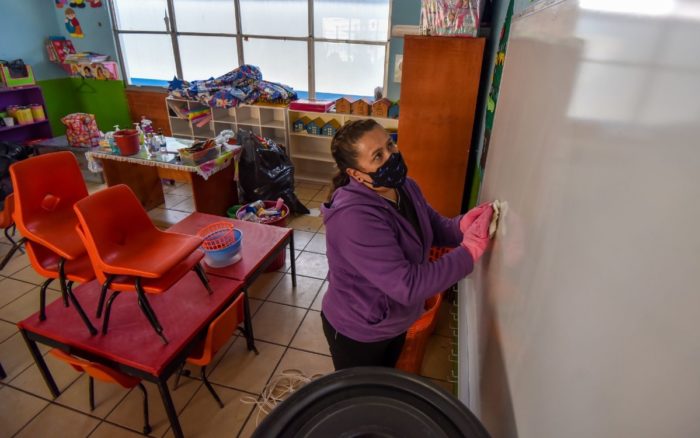 Clases presenciales, actividad esencial; reabrirán escuelas aún si hay semáforo rojo: López-Gatell 1 Clases presenciales actividad esencial reabriran escuelas aun si hay semaforo