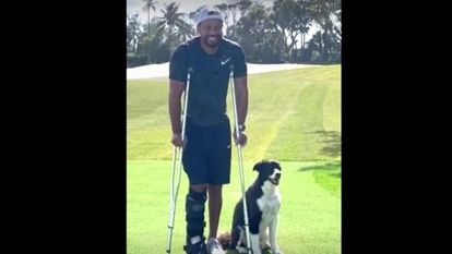 El día que Tiger Woods abrió una nueva dimensión 2 Tiger, en muletas tras su accidente.