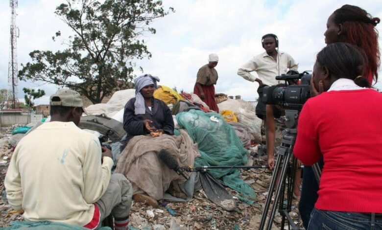 La biblioteca nacida de un reportaje periodístico de Eriss Khajira 1 La biblioteca nacida de un reportaje periodistico de Eriss Khajira