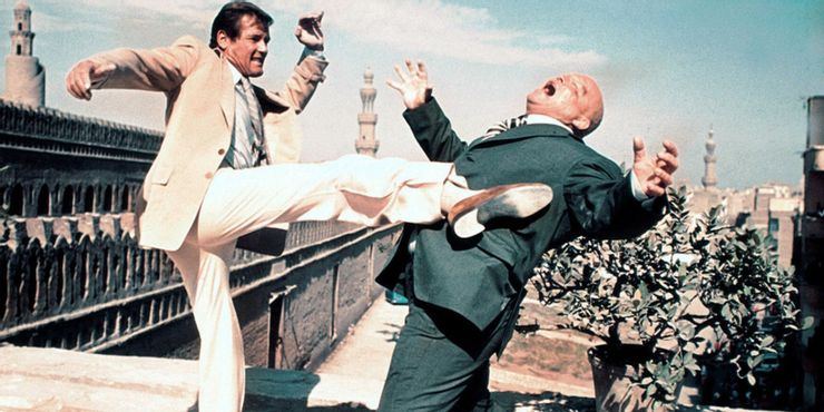 Películas Bond de Roger Moore: 9 cosas que aún se mantienen en la actualidad 2 Peliculas Bond de Roger Moore 9 cosas que aun se.5