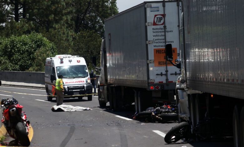 “Veníamos como a 250 (km/h)… echando carreritas’: motociclista, testigo del accidente en Tres Marías 1 Photo of Neto