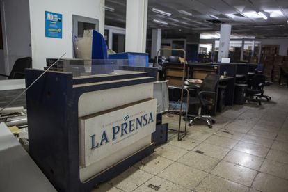 El diario ‘La Prensa’ despide a casi la mitad de sus trabajadores por la persecución de Daniel Ortega 2 Las oficinas vacías del periódico La Prensa en Managua, el pasado 12 de agosto.