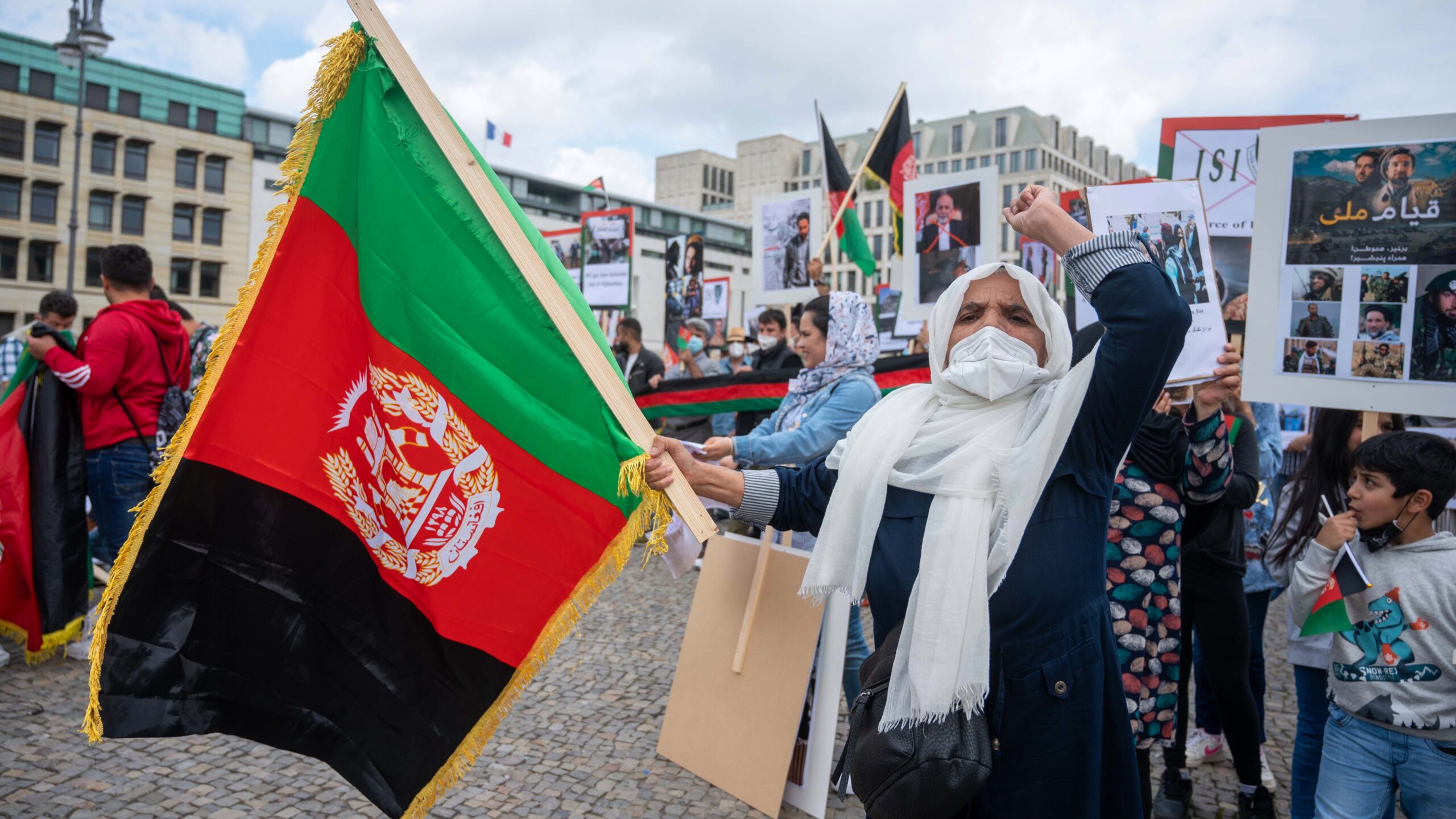 Separadas y con ropa islámica: los talibanes permitirán que las mujeres vayan a la universidad 1 Separadas y con ropa islamica los talibanes permitiran que las scaled