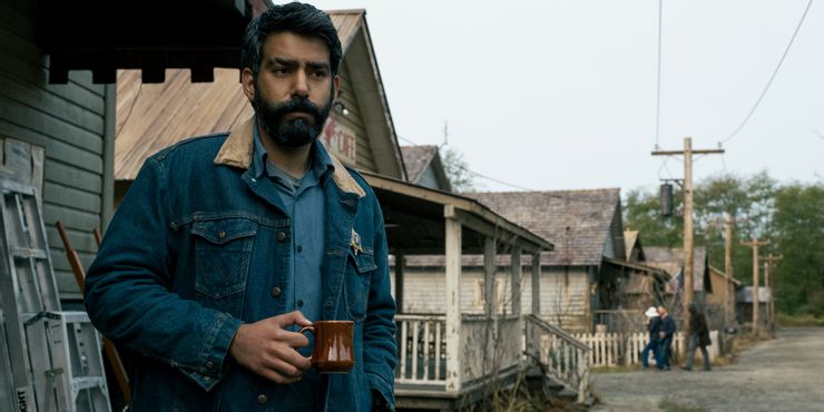 Se dice que el nuevo programa de Netflix de Hill House Creator es muy violento y gráfico 2 1634623226 215 Como la misa de medianoche y nunca me he dado.5