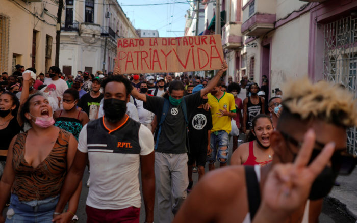 Detenciones y abusos contra manifestantes pacíficos en Cuba fueron sistemáticos, denuncia HRW 1 Detenciones y abusos contra manifestantes pacíficos en Cuba fueron sistemáticos, denuncia HRW